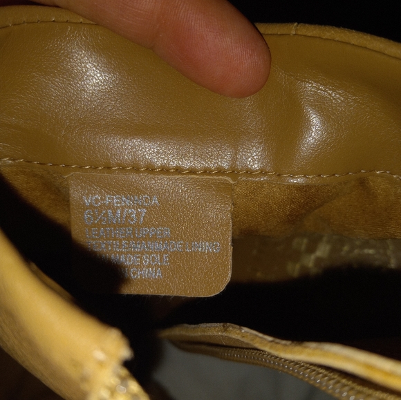 Vince Camuto Camel leather booties 6.5 - Picture 9 of 10